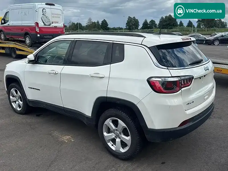 Jeep Compass 2020, фото з оголошення 2 з 13, VIN 3C4NJDBB2LT132855