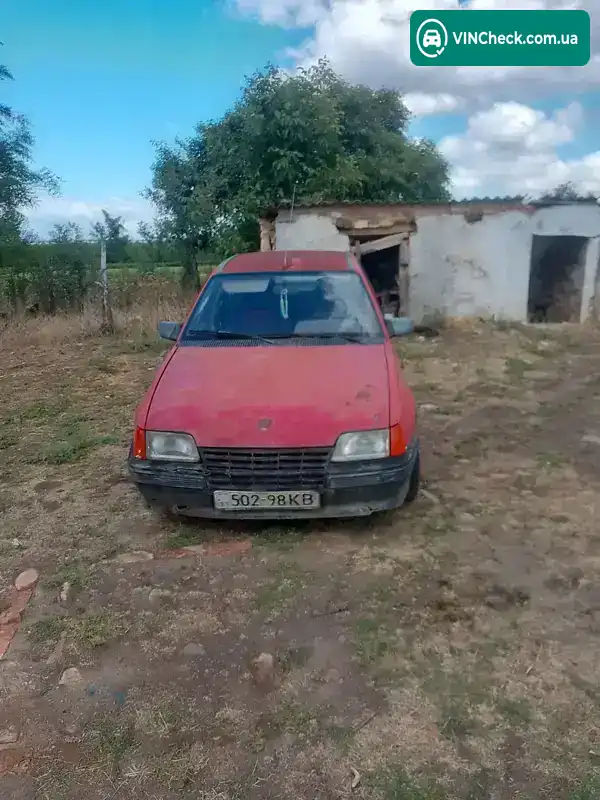Opel Kadett 1986, фото з оголошення 2 з 5, VIN W0L000039G5241391