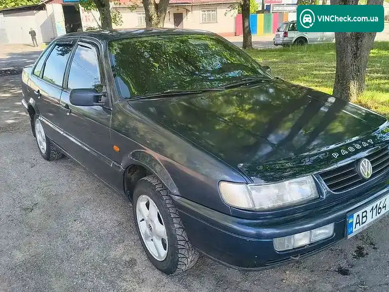Volkswagen Passat 1995, фото з оголошення 1 з 17, VIN WVWZZZ3AZSE135427