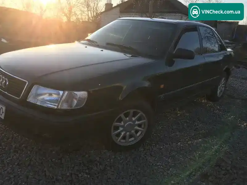 Audi 100 1993, фото з оголошення 2 з 11, VIN WAUZZZ4AZRN023192