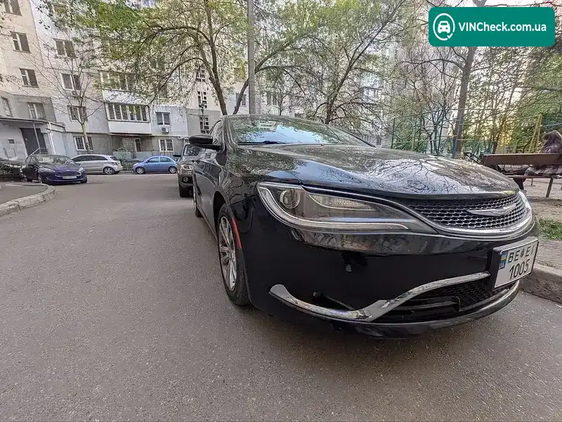 Chrysler 200 2016, фото з оголошення 2 з 12, VIN 1C3CCCAB1HN506798