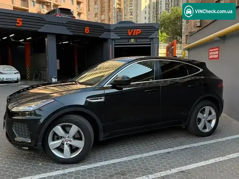 Jaguar E-Pace 2018, фото з оголошення 2 з 20, VIN SADFL2GXXJ1Z31444