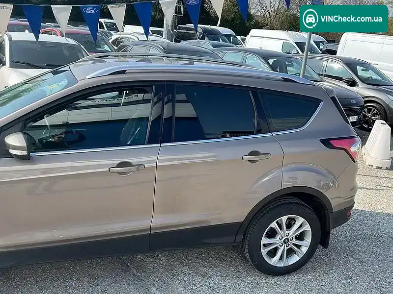 Ford Kuga 2019, фото з оголошення 2 з 21, VIN WF0AXXWPMAKM24482