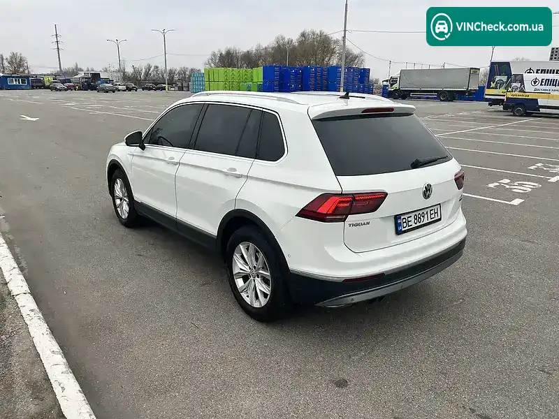 Volkswagen Tiguan 2017, фото з оголошення 2 з 20, VIN WVGZZZ5NZHW911910