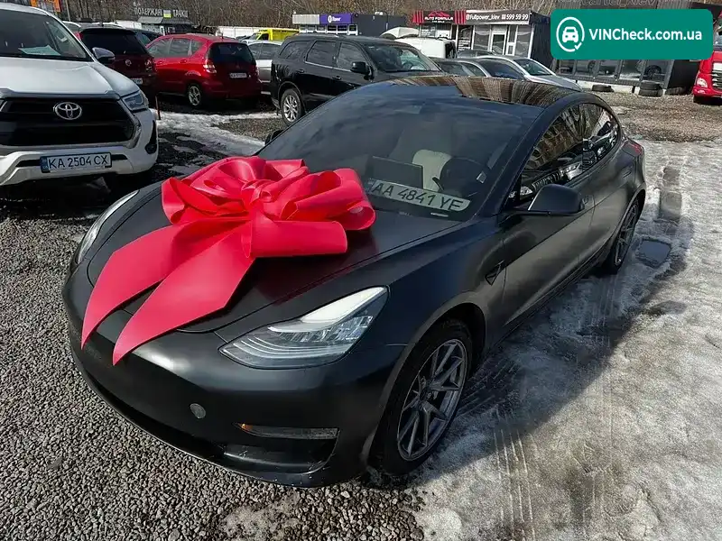 Tesla Model 3 2020, фото з оголошення 1 з 21, VIN 5YJ3E1EAXMF848383