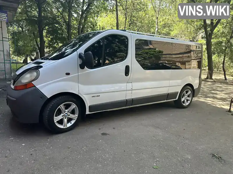 Renault Trafic 2002, фото з оголошення 1 з 12, VIN VF1FLBBB52V142474