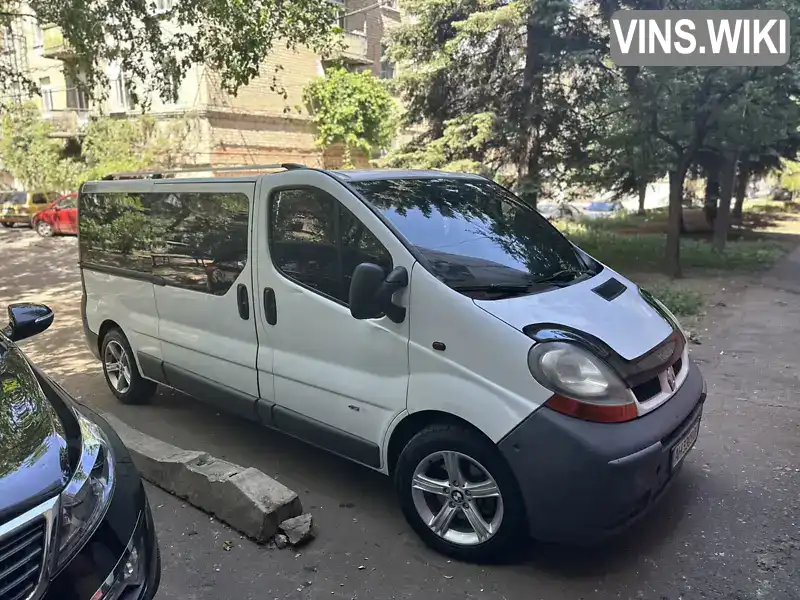 Renault Trafic 2002, фото з оголошення 2 з 12, VIN VF1FLBBB52V142474
