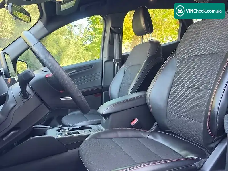 Ford Escape 2024, фото з оголошення 2 з 20, VIN 1FMCU0MZ4RUA50198