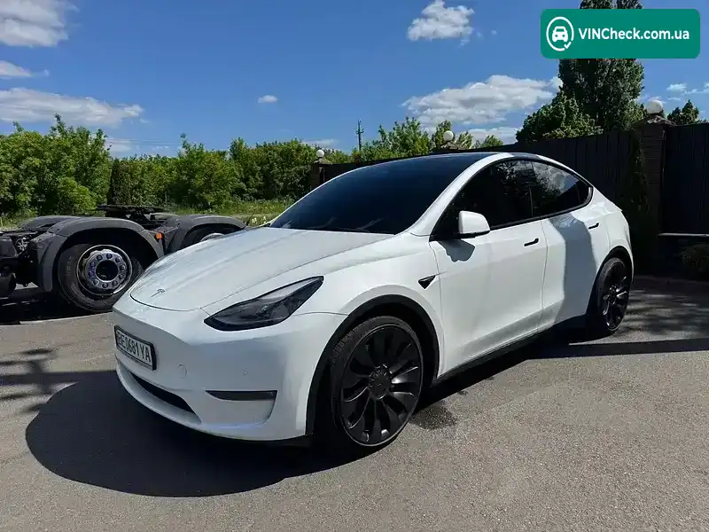 Tesla Model Y 2022, фото з оголошення 2 з 14, VIN 7SAYGDEF4NF522385