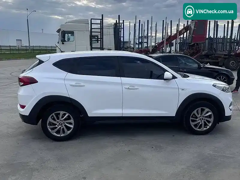 Hyundai Tucson 2016, фото з оголошення 2 з 18, VIN KMHJ2815GHU342457