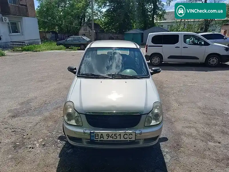 BYD Flyer 2006, фото з оголошення 2 з 12, VIN LGXC14AC860102409