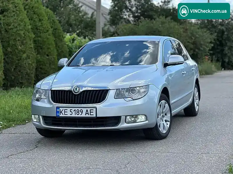 Skoda Superb 2010, фото з оголошення 2 з 20, VIN TMBAB43T1BB300326