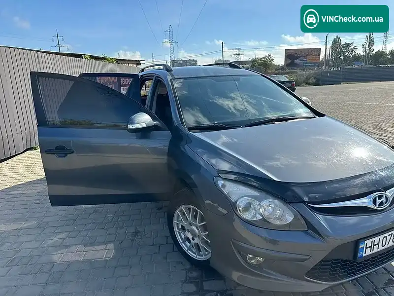 Hyundai i30 2011, фото з оголошення 1 з 12, VIN TMADB81SACJ077691