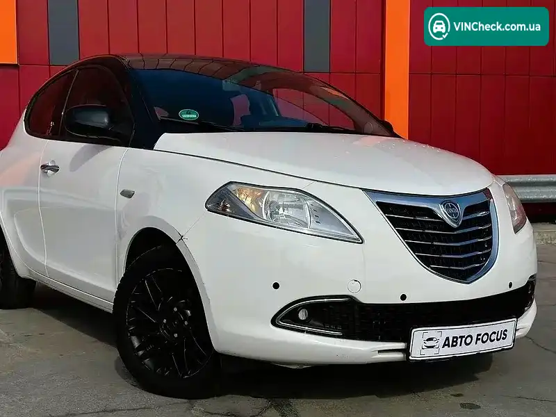 Lancia Ypsilon 2012, фото з оголошення 2 з 20, VIN ZFA31200005042995