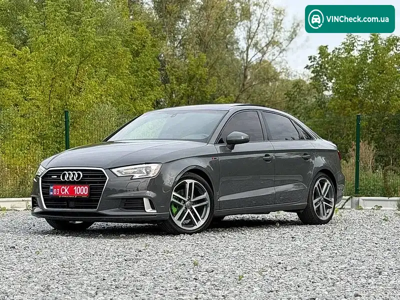 Audi A3 2018, фото з оголошення 1 з 20, VIN WAUAUGFF6H1055844