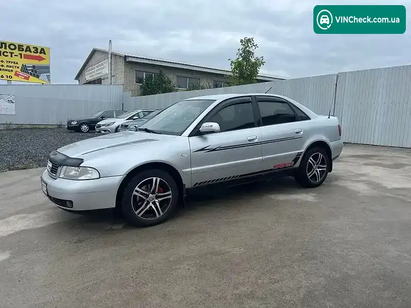 Audi A4 2000, фото з оголошення 2 з 20, VIN WAUZZZ8DZ1A036678