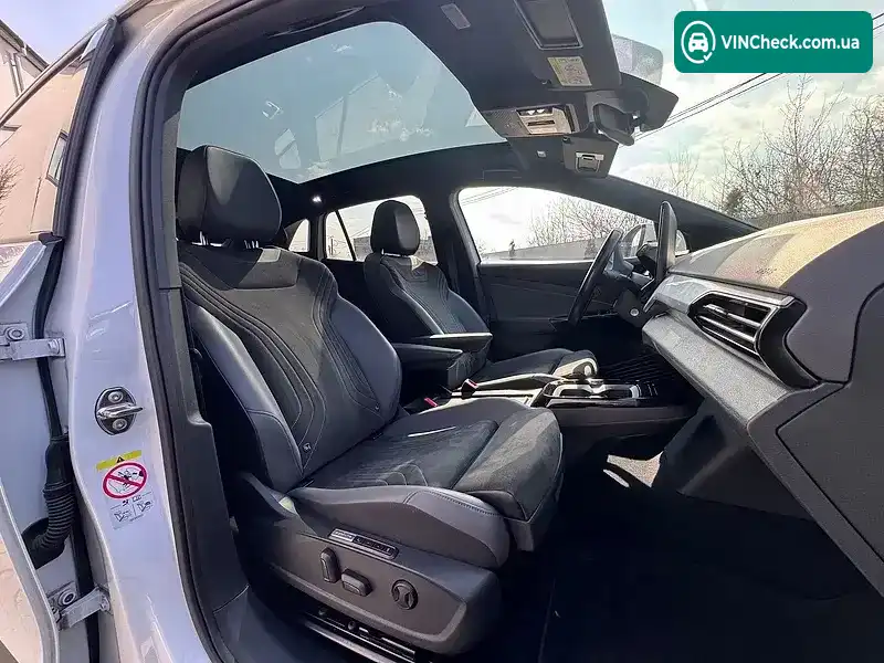 Volkswagen ID.4 2022, фото з оголошення 1 з 21, VIN WVGZZZE2ZNE005444