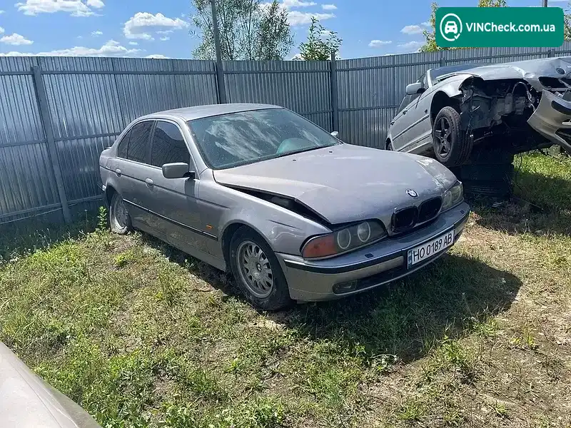 BMW 5 Series 1998, фото з оголошення 2 з 9, VIN WBADD61020BR27817