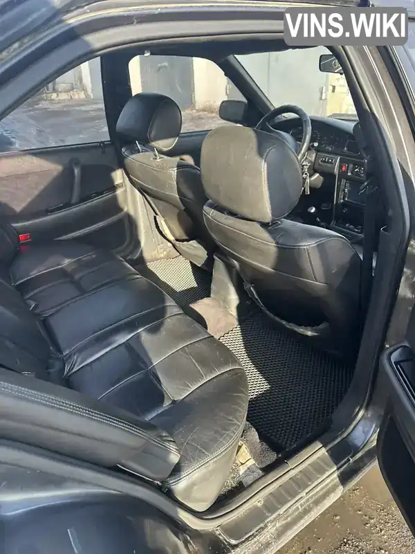 Nissan Maxima 1990, фото з оголошення 2 з 10, VIN JN100HJ30U0007789