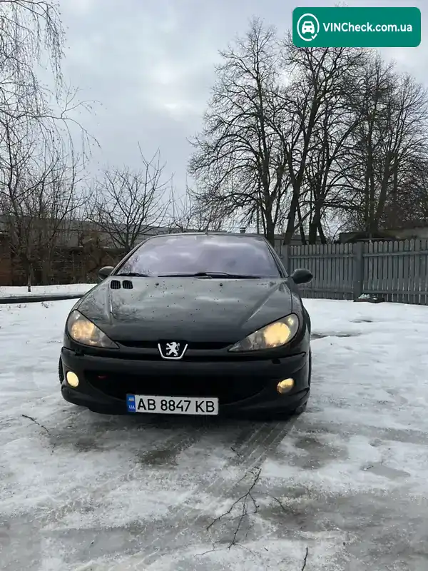 Peugeot 206 2003, фото з оголошення 2 з 15, VIN VF32DNFUF43522632