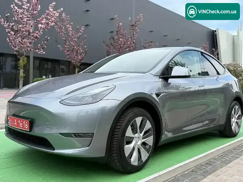 Tesla Model Y 2024, фото з оголошення 2 з 21, VIN XP7YGCEK3RB410248