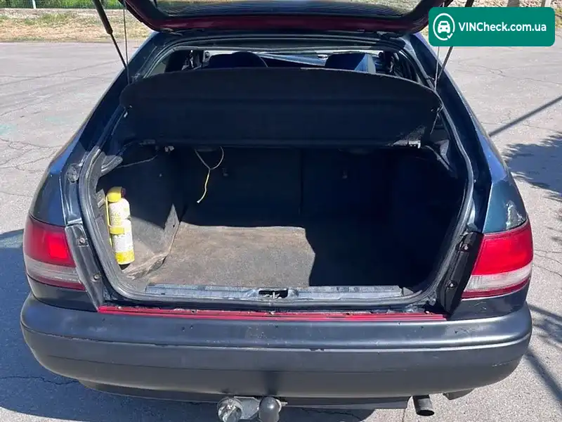 Toyota Carina 1992, фото з оголошення 2 з 13, VIN JT164ATK000028598
