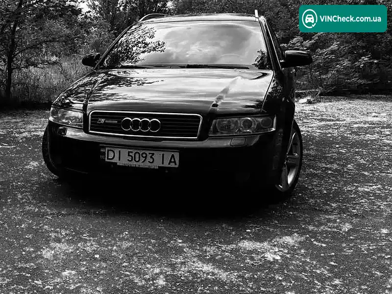 Audi A4 2002, фото з оголошення 1 з 9, VIN WAUZZZ8E63A172997