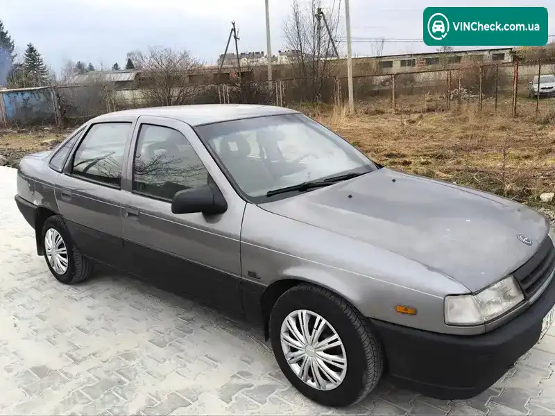 Opel Vectra 1989, фото з оголошення 1 з 9, VIN W0L000087G5092584