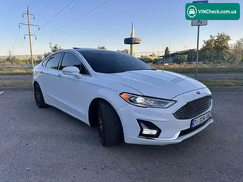 Ford Fusion 2020, фото з оголошення 2 з 20, VIN 3FA6P0K99LR192109