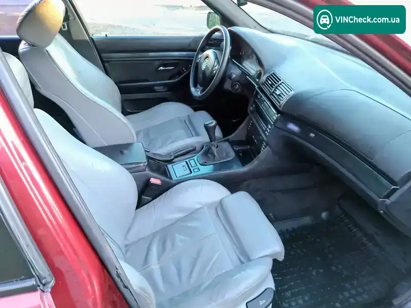 BMW 5 Series 1995, фото з оголошення 2 з 12, VIN WBADD41030BT25884