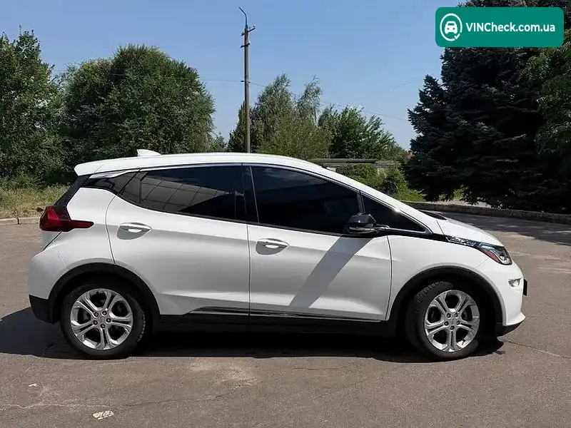 Chevrolet Bolt EV 2017, фото з оголошення 2 з 14, VIN 1G1FW6S05H4168822
