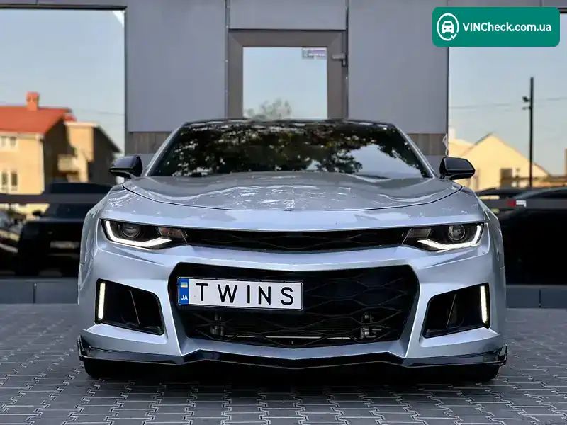 Chevrolet Camaro 2017, фото з оголошення 2 з 21, VIN 1G1FD1RS8H0197495