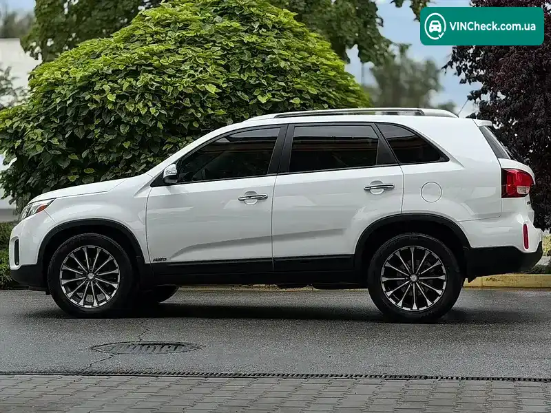 Kia Sorento 2014, фото з оголошення 2 з 20, VIN 5XYKTDA72FG607488