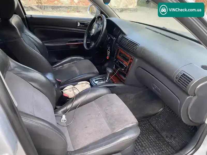 Volkswagen Passat 2004, фото з оголошення 1 з 18, VIN WVWZZZ3BZ5P012027