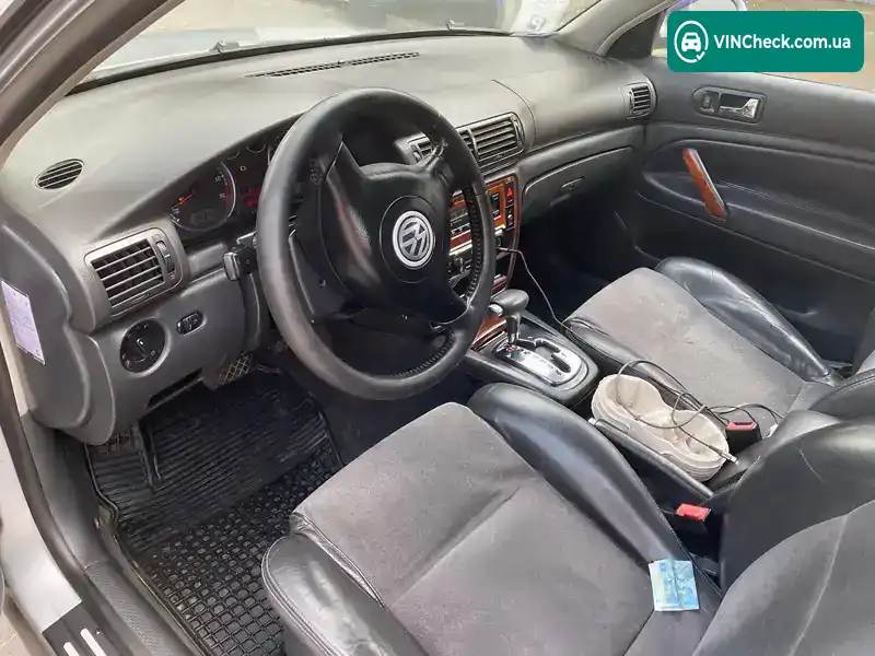 Volkswagen Passat 2004, фото з оголошення 2 з 18, VIN WVWZZZ3BZ5P012027