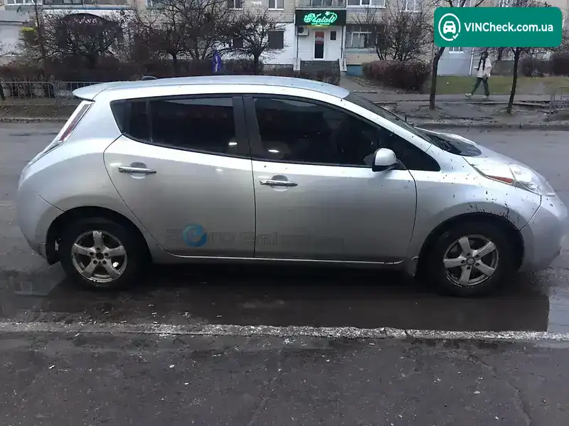 Nissan Leaf 2013, фото з оголошення 2 з 8, VIN 1N4AZ0CP2DC405807