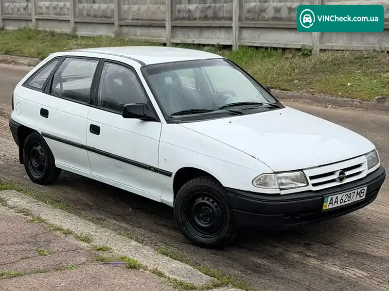 Opel Astra 1994, фото з оголошення 2 з 6, VIN W0L000058S2539284