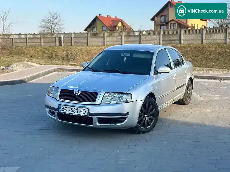 Skoda Superb 2003, фото з оголошення 1 з 11, VIN TMBDS63U049056423