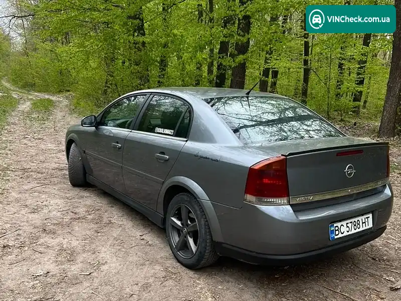 Opel Vectra 2002, фото з оголошення 2 з 12, VIN W0L0ZCF6921081939