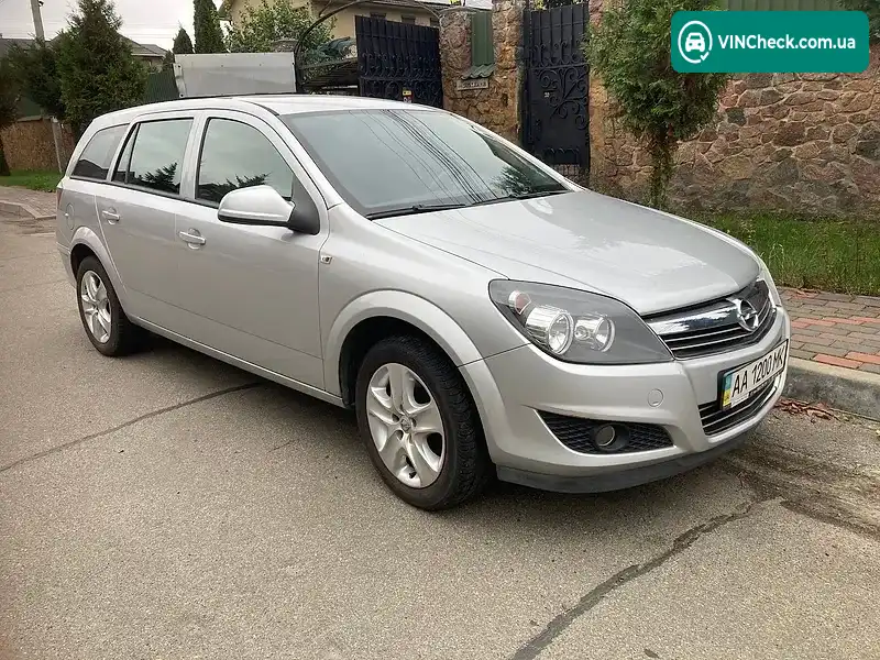 Opel Astra 2012, фото з оголошення 1 з 19, VIN W0L0AHL35C2124479
