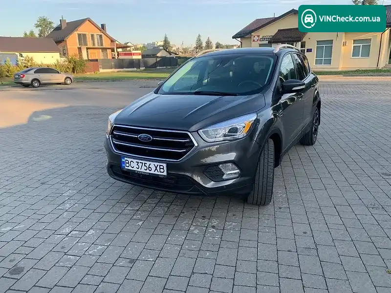 Ford Escape 2018, фото з оголошення 1 з 16, VIN 1FMCU9J99JUC86391