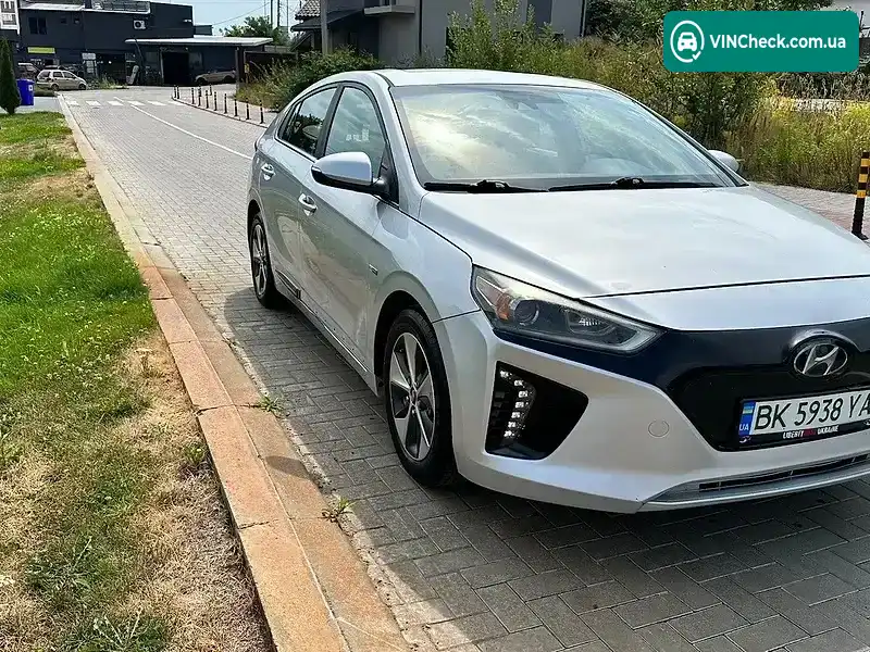 Hyundai Ioniq 2016, фото з оголошення 2 з 17, VIN KMHC05LH0HU004495