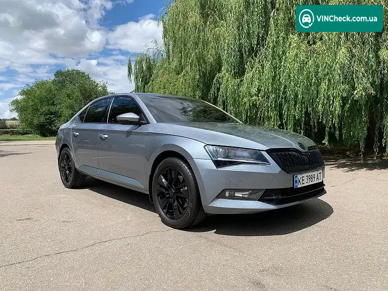 Skoda Superb 2019, фото з оголошення 2 з 20, VIN TMBAL8NP4KB300177