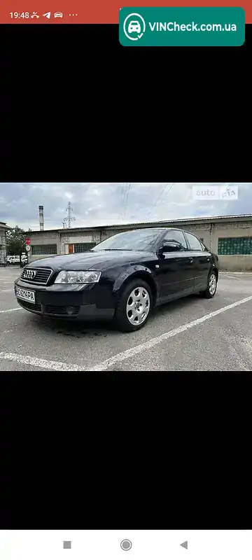 Audi A4 2002, фото з оголошення 2 з 12, VIN WAUZZZ8E22A231218