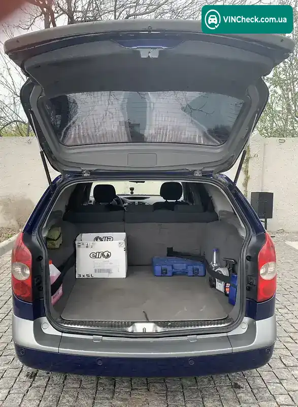 Renault Laguna 2004, фото з оголошення 2 з 16, VIN VF1KGRR0632565955