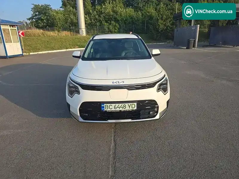 Kia Niro 2023, фото з оголошення 2 з 20, VIN KNACT811FR5065846