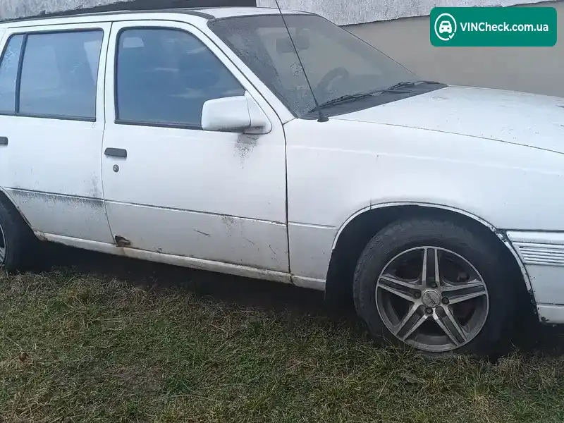 Opel Kadett 1986, фото з оголошення 2 з 9, VIN W0L000046G2642790