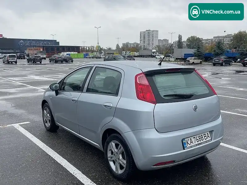 Fiat Grande Punto 2006, фото з оголошення 2 з 10, VIN ZFA19900001155462
