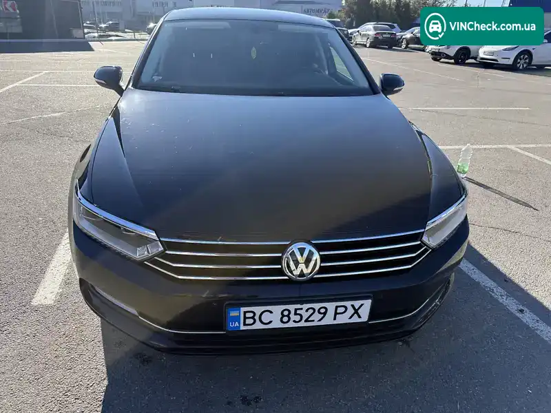 Volkswagen Passat 2018, фото з оголошення 2 з 20, VIN WVWZZZ3CZJE174006