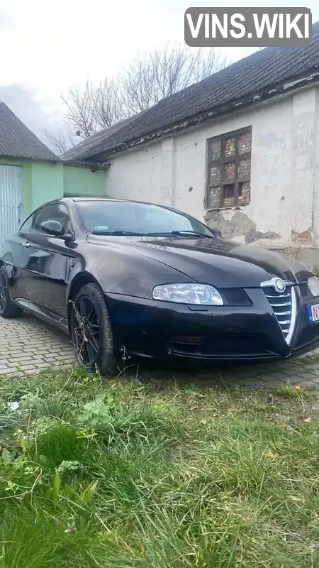 Alfa Romeo GT 2004, фото з оголошення 1 з 15, VIN ZAR93700005160012